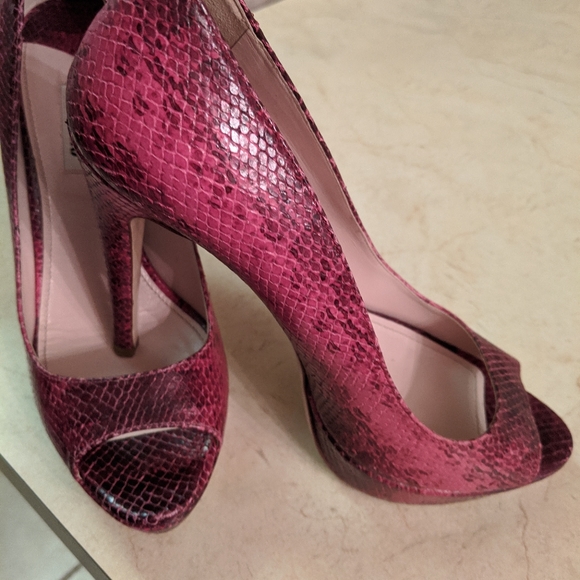 MiuMiu Snakeskin Peeptoes - Picture 3 of 13